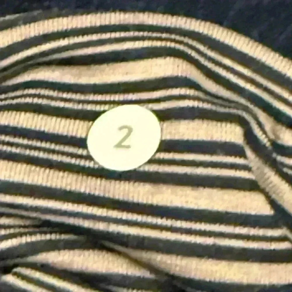 Navy blue Lululemon Soulcycle leggings - Picture 3 of 3